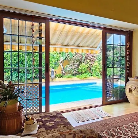 Villa La Paz 2 *